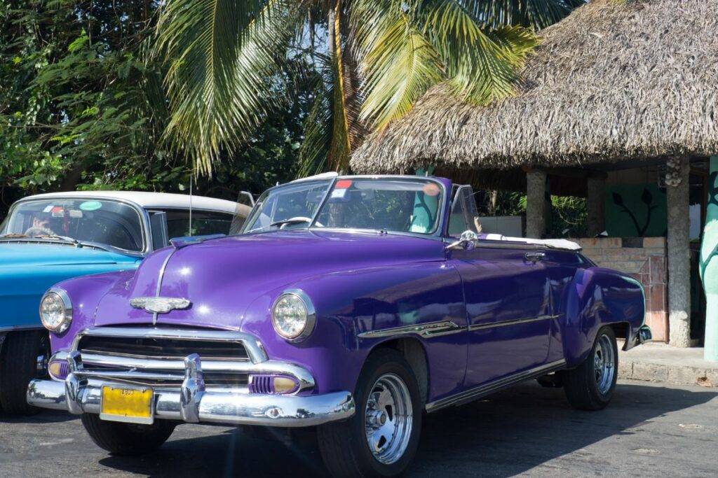 Pourquoi partir en vacances à bord d’une voiture de luxe ?
